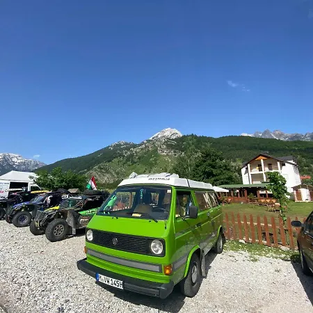 Bujtina Hysa Guest house Valbone